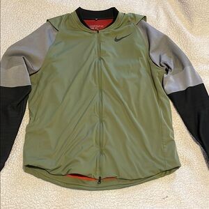 Nike Men's Golf Olive Windbreaker